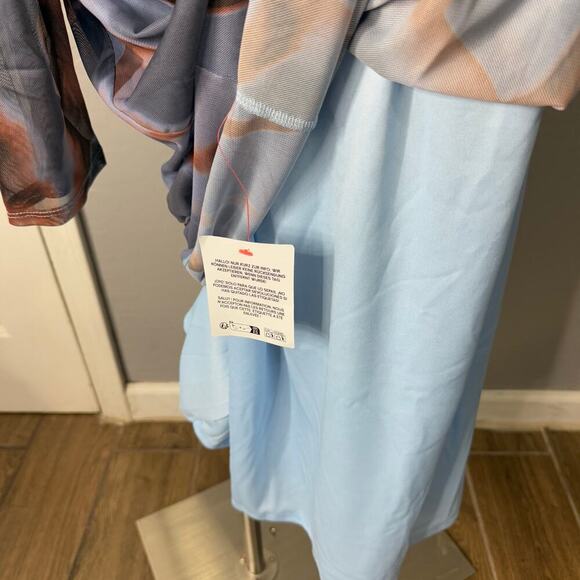 ASOS DESIGN midi dress with wrap around one shoulder in floral print, M - Picture 7 of 7